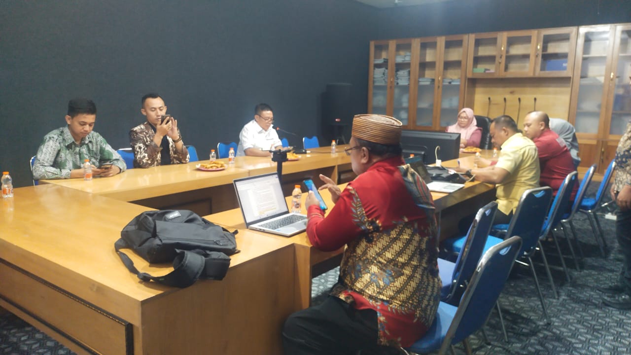 Plt. Karo Hukum Terima Kunjungan Kerja DPRD Pohuwato