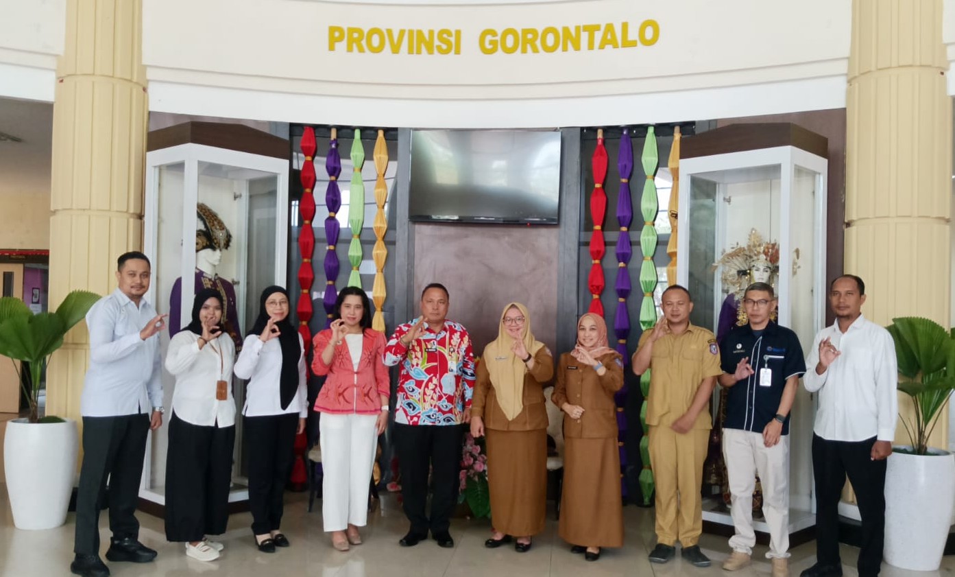 Biro Hukum bangun kerjasama pembentukan Produk Hukum Daerah dan capaian kebijakan strategis HAM Nasional bersama Kanwil KemenHUM Sulawesi Tengah
